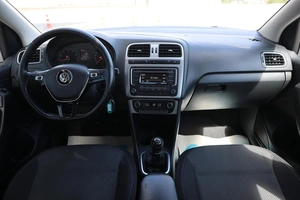 Седан Volkswagen Polo 2017 года, 1390000 рублей, Мирное