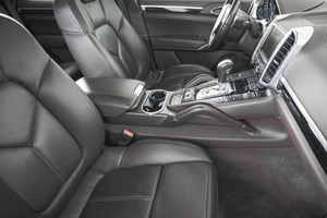 Внедорожник Porsche Cayenne 2014 года, 3349000 рублей, Кемерово