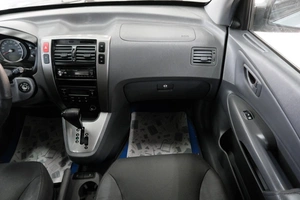 Внедорожник Hyundai Tucson 2005 года, 899000 рублей, Омск