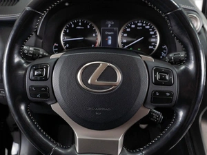 Внедорожник Lexus NX 2016 года, 2799000 рублей, Тюмень