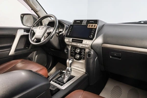 Внедорожник Toyota Land Cruiser Prado 2020 года, 6199000 рублей, Новосибирск