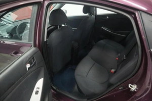 Седан Hyundai Solaris 2013 года, 820000 рублей, Курск