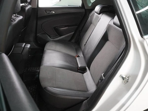 Хетчбэк Opel Astra 2012 года, 859000 рублей, Воронеж