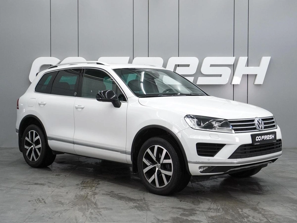Внедорожник Volkswagen Touareg 2017 года, 3834000 рублей, Воронеж
