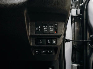 Минивэн Honda Freed 2022 года, 1872000 рублей, Красноярск