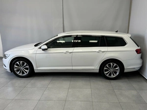 Седан Volkswagen Passat 2015 года, 1648000 рублей, Красноярск