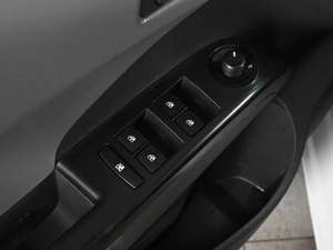 Хетчбэк Chevrolet Aveo 2013 года, 899000 рублей, Аксай