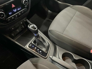 Седан Hyundai Solaris 2020 года, 1495000 рублей, Красноярск