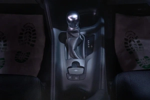 Внедорожник Toyota C-HR 2019 года, 2049000 рублей, Томск