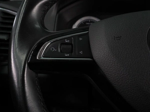 Внедорожник Skoda Karoq 2020 года, 1964000 рублей, Воронеж