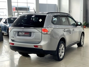 Внедорожник Mitsubishi Outlander 2012 года, 1387000 рублей, Солонцы