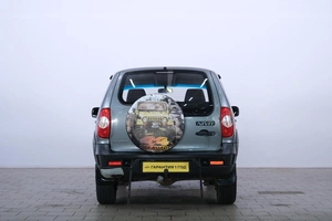Внедорожник Chevrolet Niva 2014 года, 499000 рублей, Омск