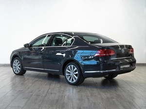 Седан Volkswagen Passat 2012 года, 1099000 рублей, Саратов