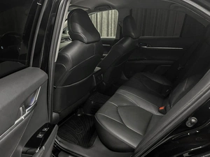 Седан Toyota Camry 2019 года, 3250000 рублей, Красноярск