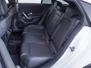 Универсал Mercedes-benz CLA-класс 2020 года, 2800000 рублей, Краснодар