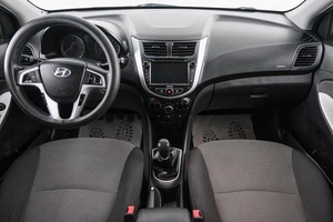 Хетчбэк Hyundai Solaris 2011 года, 719000 рублей, Красноярск