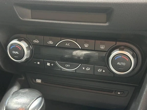 Хетчбэк Mazda Axela 2017 года, 1228000 рублей, Красноярск