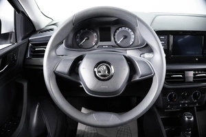 Лифтбек Skoda Rapid 2021 года, 1799000 рублей, Пермь