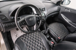 Седан Hyundai Solaris 2011 года, 759000 рублей, Красноярск