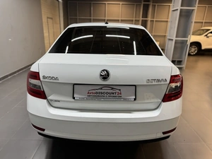 Лифтбек Skoda Octavia 2019 года, 1497000 рублей, Красноярск