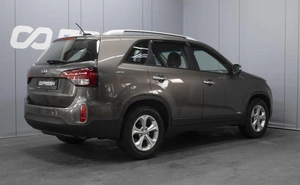Внедорожник Kia Sorento 2017 года, 2079000 рублей, Омск