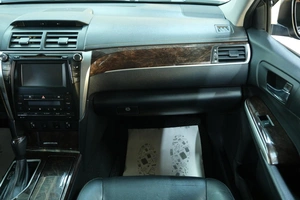 Седан Toyota Camry 2016 года, 2339000 рублей, Омск