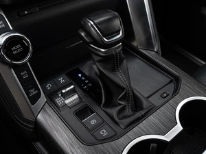 Внедорожник Toyota Land Cruiser 2021 года, 10800000 рублей, Краснодар