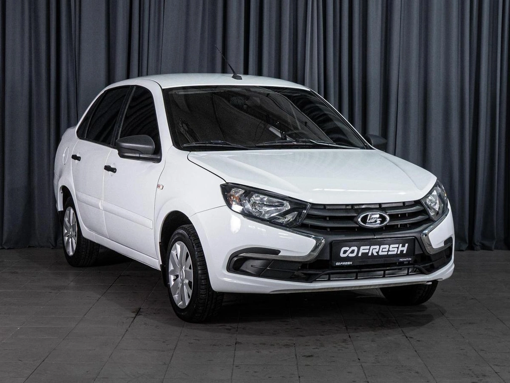 Седан ВАЗ (LADA) Granta 2019 года, 540000 рублей, Волгоград