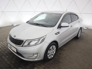 Седан Kia Rio 2013 года, 895000 рублей, Орёл