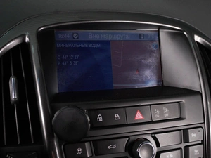 Седан Opel Astra 2013 года, 730000 рублей, Минеральные Воды