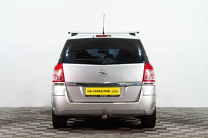 Минивэн Opel Zafira 2011 года, 529000 рублей, Сургут