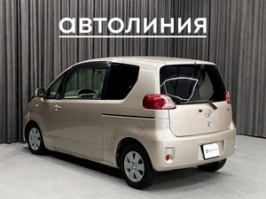 Минивэн Toyota Porte 2008 года, 529000 рублей, Красноярск