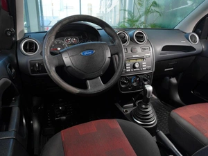 Хетчбэк Ford Fiesta 2008 года, 438000 рублей, Тверь