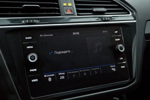 Внедорожник Volkswagen Tiguan 2019 года, 2457000 рублей, Красноярск