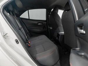 Хетчбэк Toyota Corolla 2018 года, 1550000 рублей, Красноярск