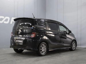 Минивэн Honda Freed 2011 года, 1010000 рублей, Омск