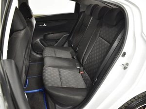 Седан Kia Rio 2017 года, 1183100 рублей, Казань