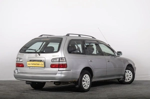 Универсал Toyota Corolla 2000 года, 399000 рублей, Томск