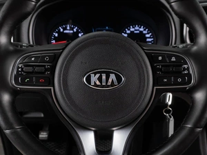 Внедорожник Kia Sportage 2016 года, 1849000 рублей, Тюмень