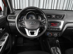 Хетчбэк Kia Rio 2013 года, 1060000 рублей, Ставрополь