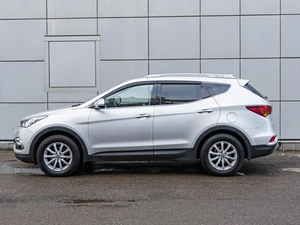 Внедорожник Hyundai Santa Fe 2018 года, 2279000 рублей, Санкт-Петербург