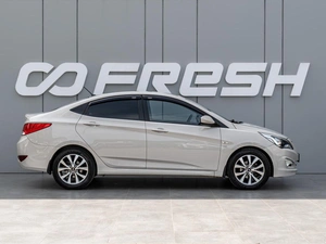 Седан Hyundai Solaris 2015 года, 1310000 рублей, Краснодар