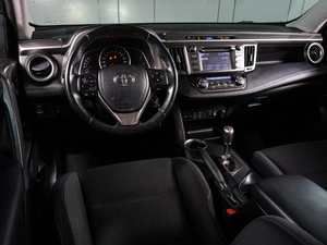 Внедорожник Toyota RAV4 2013 года, 1924000 рублей, Воронеж
