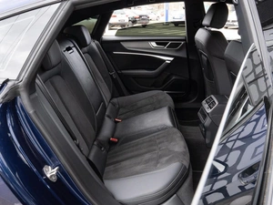 Лифтбек Audi A7 2021 года, 5859000 рублей, Краснодар