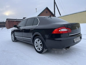 Лифтбек Skoda Superb 2009 года, 920000 рублей, Емельяново