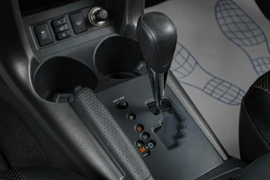 Внедорожник Toyota RAV4 2012 года, 1729000 рублей, Тюмень