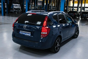 Хетчбэк Kia Ceed 2011 года, 878000 рублей, Солонцы