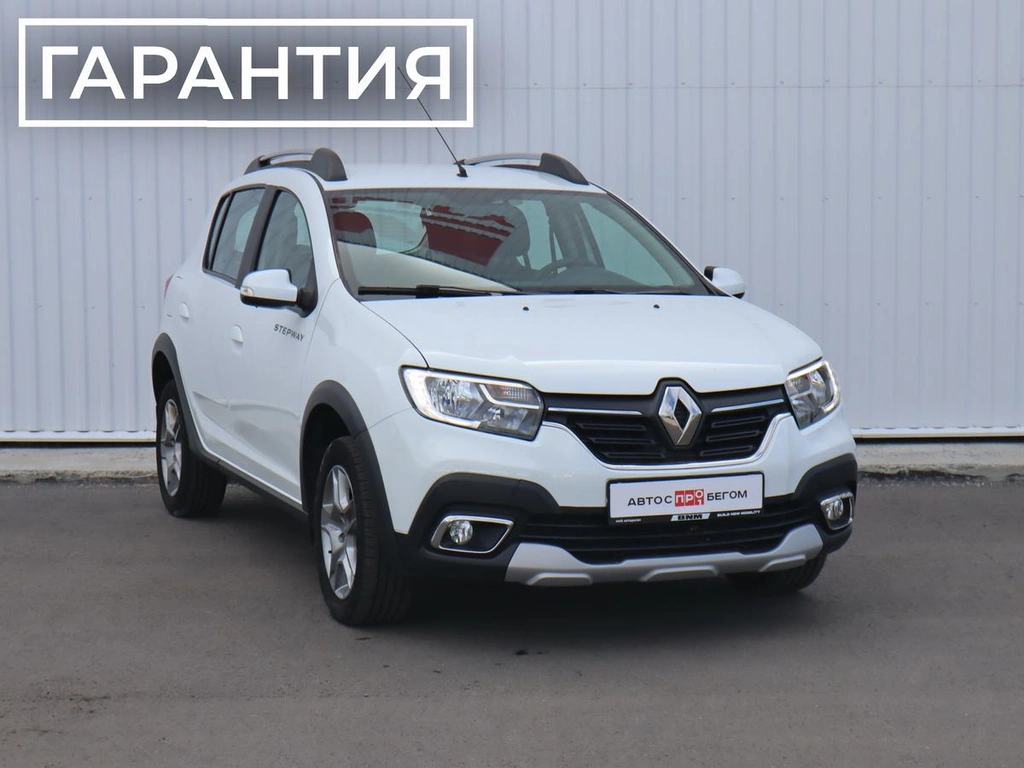 Хэтчбек Renault Sandero 2022 года, 1380000 рублей, Брянск