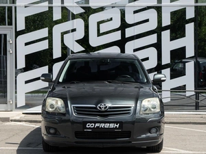 Седан Toyota Avensis 2006 года, 675000 рублей, Волгоград