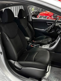 Седан Hyundai Elantra 2011 года, 897000 рублей, Красноярск